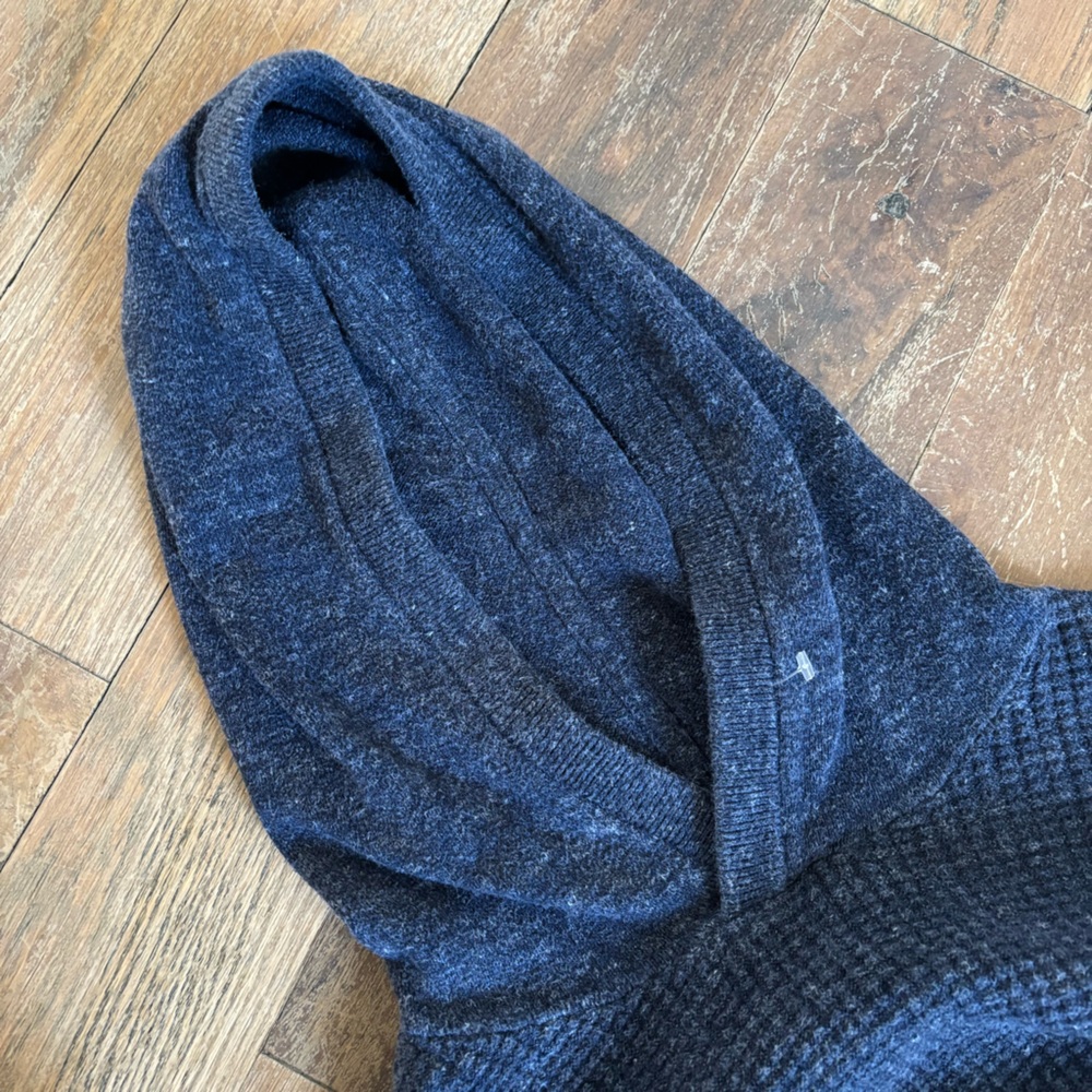 Gap Cozy Knit Navy Hoodie Sweater Size XS - Picture 9 of 14